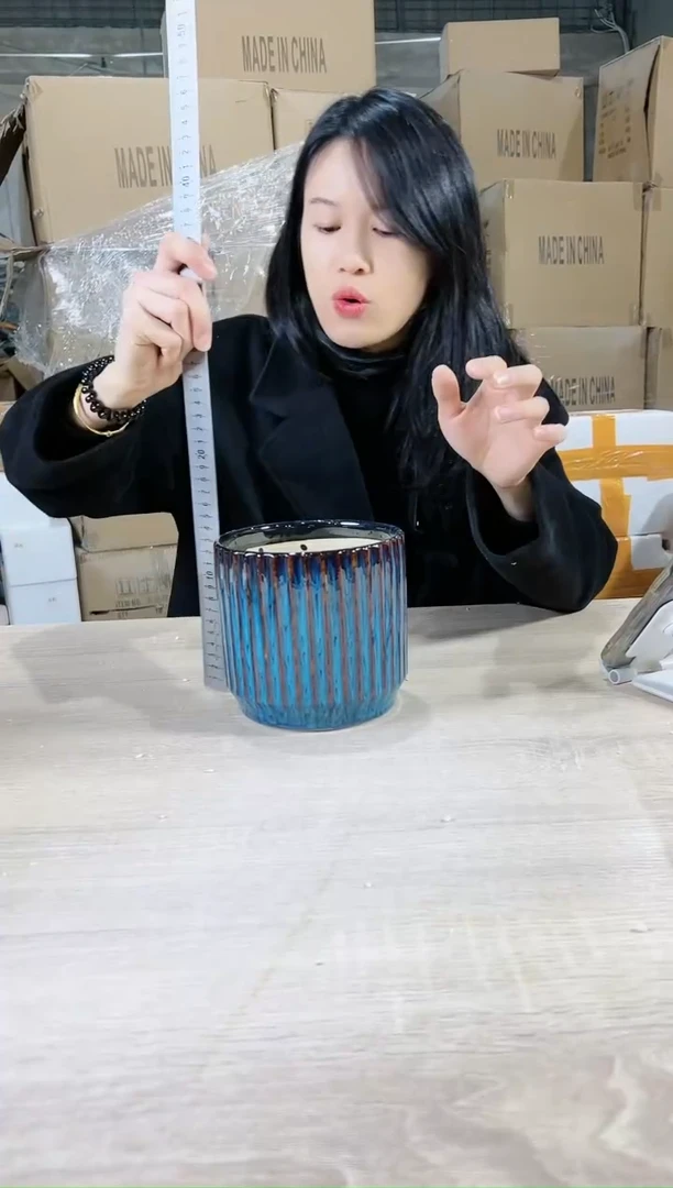 【闪购商品】陶瓷15cm以下条纹孔雀蓝小号15X14