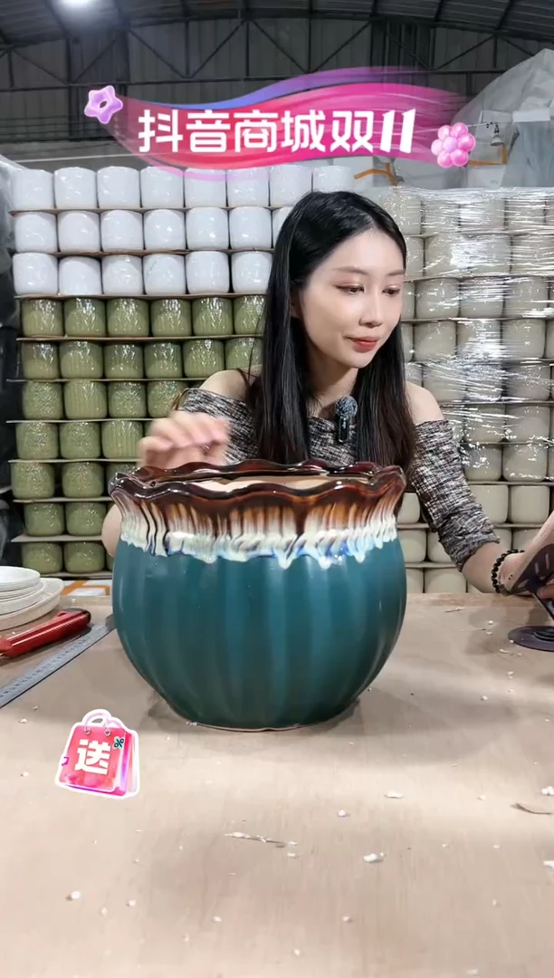 【闪购商品】陶瓷荷口墨绿流釉大号26x21