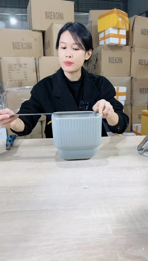【闪购商品】陶瓷15cm-20cm条纹四方蓝色中号17X16