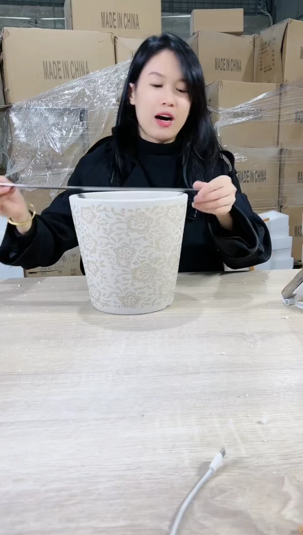 【闪购商品】陶瓷20cm(含)-50cm(含)圆筒缩点大号22X21