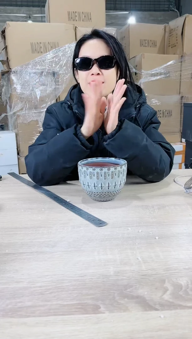 【闪购商品】陶瓷15cm以下圆筒菱角白14X11