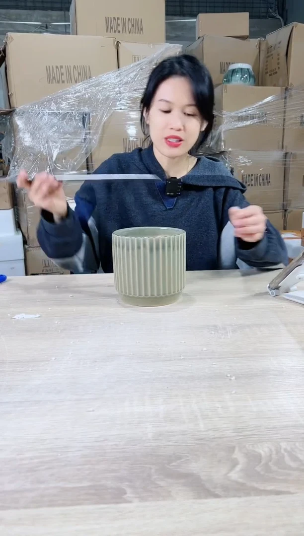 【闪购商品】陶瓷15cm以下条纹深绿裂纹釉小号15X14