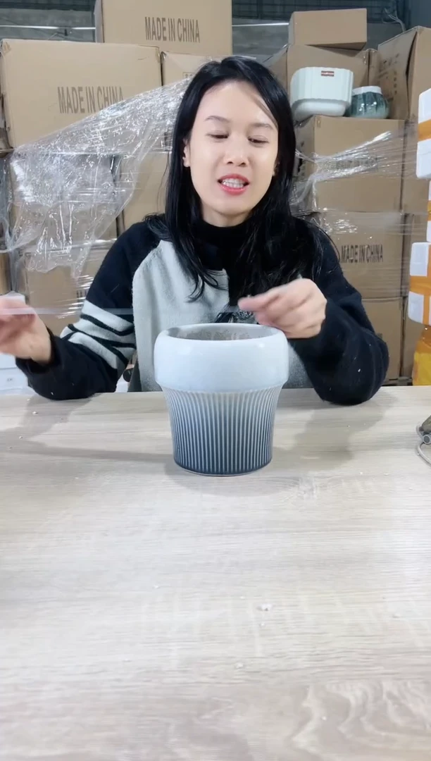 【闪购商品】陶瓷15cm以下圆口半条纹渐变小号14X16