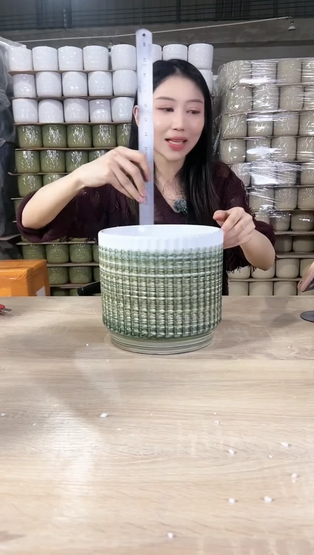 【闪购商品】陶瓷20CM以下条纹白口刷色大号21x19