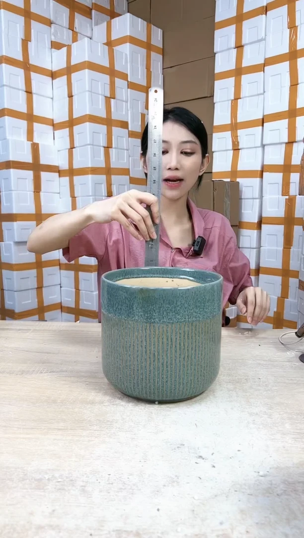 【闪购商品】陶瓷20CM以下半条纹绿花釉大号21x19