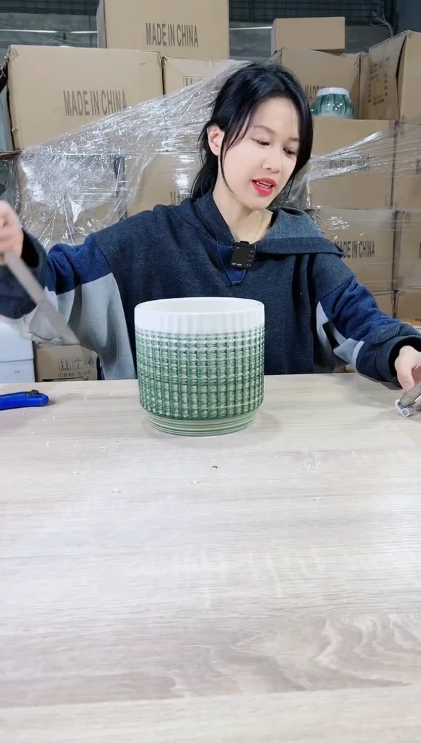 【闪购商品】陶瓷15cm-20cm条纹白口刷色中号18X16