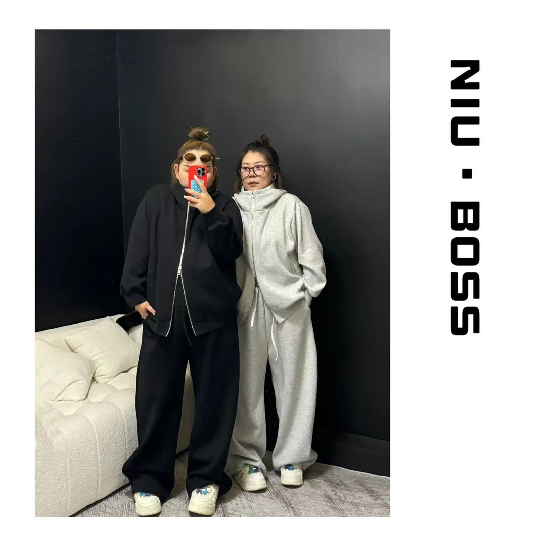 “基础廓形”连帽拉链加绒运动套装