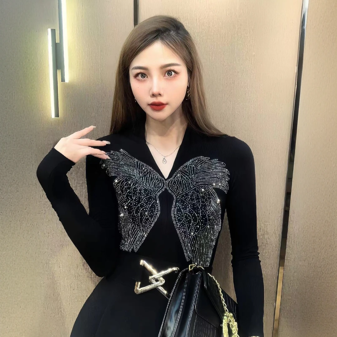 2024新款时尚欧货重工显瘦秋冬气质女装新款设计感长袖上衣901ins