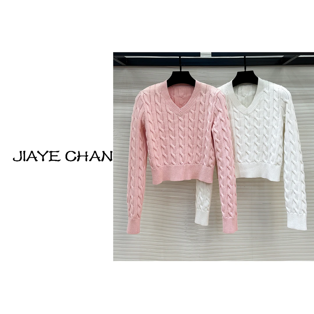 JIAYE CHAN  复古麻花V领套头毛衣