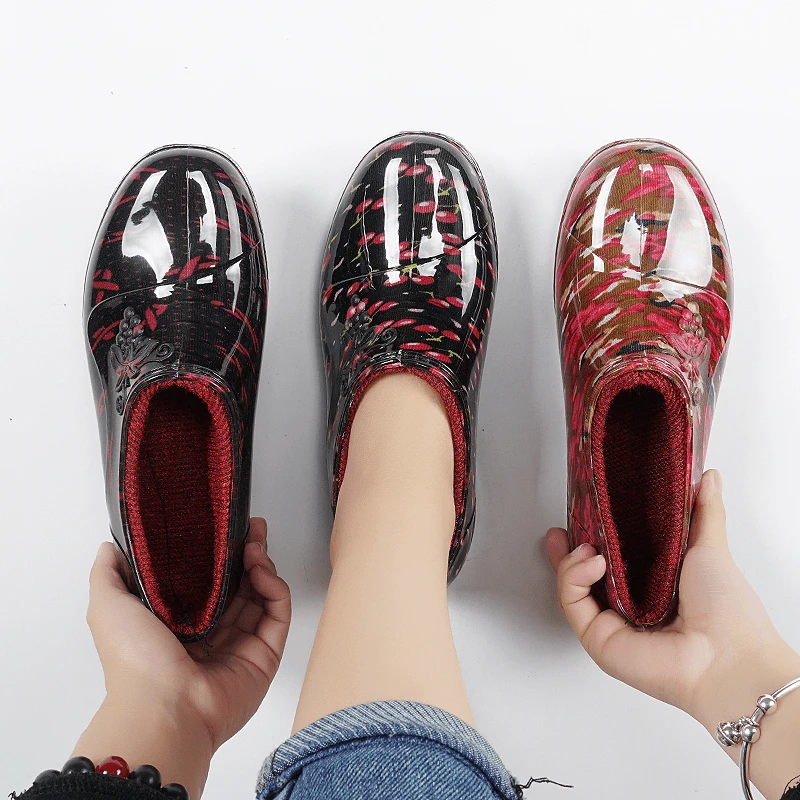 雨鞋防水鞋雨靴胶鞋套鞋元宝水靴女成人厨房洗车工作防滑短筒四季