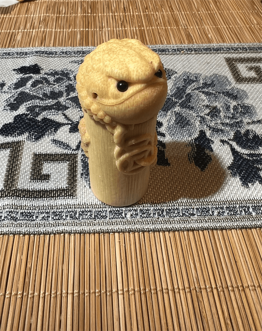 恶霸蟾柱竹子文玩招财蟾柱实心竹雕刻蟾柱手把件
