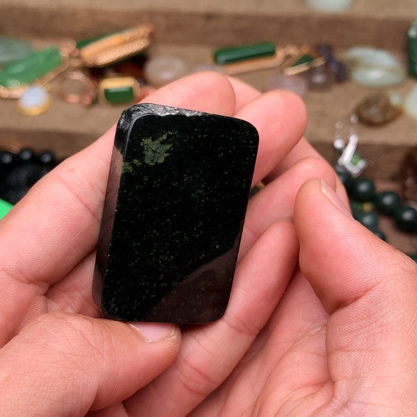 【闪购商品】和田玉吊坠未镶嵌