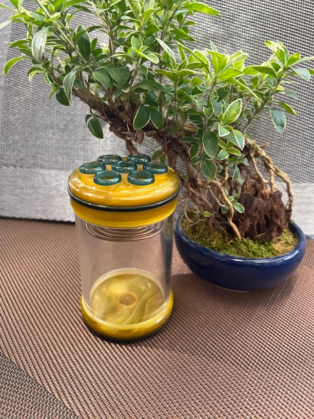 精品蝈蝈罐子、沪上徐制，经典机油黄配韩国绿、出音利器。