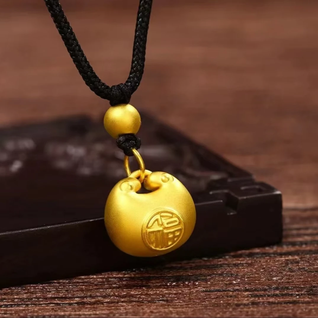 合金吊坠 2024新款小胖福吊坠，经典时尚，轻奢潮流，气质高端上档次