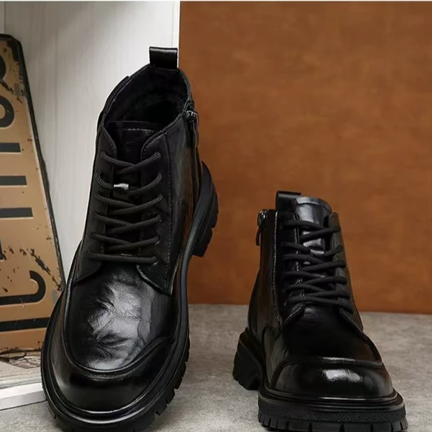 英伦风男靴2024冬季加绒新款皮靴男士青年百搭真皮韩版工装马丁靴