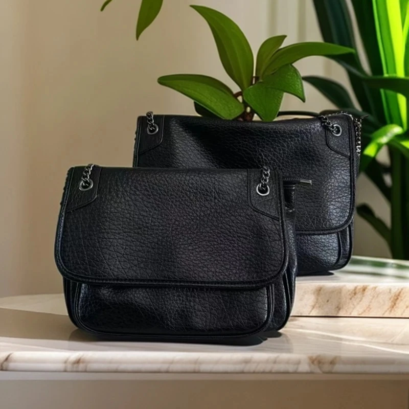 2025新款时尚潮流暗黑机场三背大流浪女士包休闲百搭简约