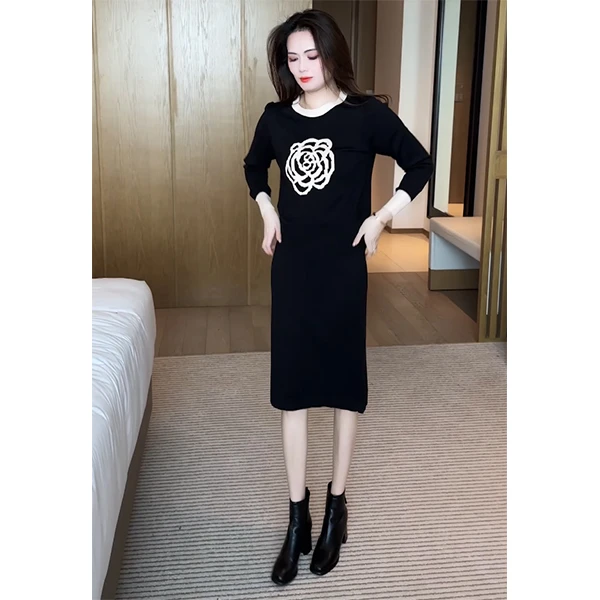 起素品牌 女装收腰裙秋冬时尚显瘦长袖中长款打底针织裙子 8571