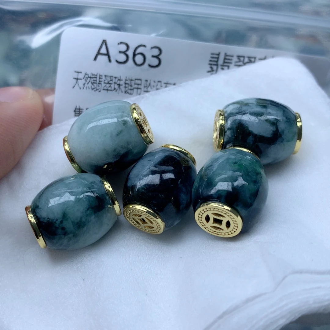 翡翠颈饰未镶嵌珠串