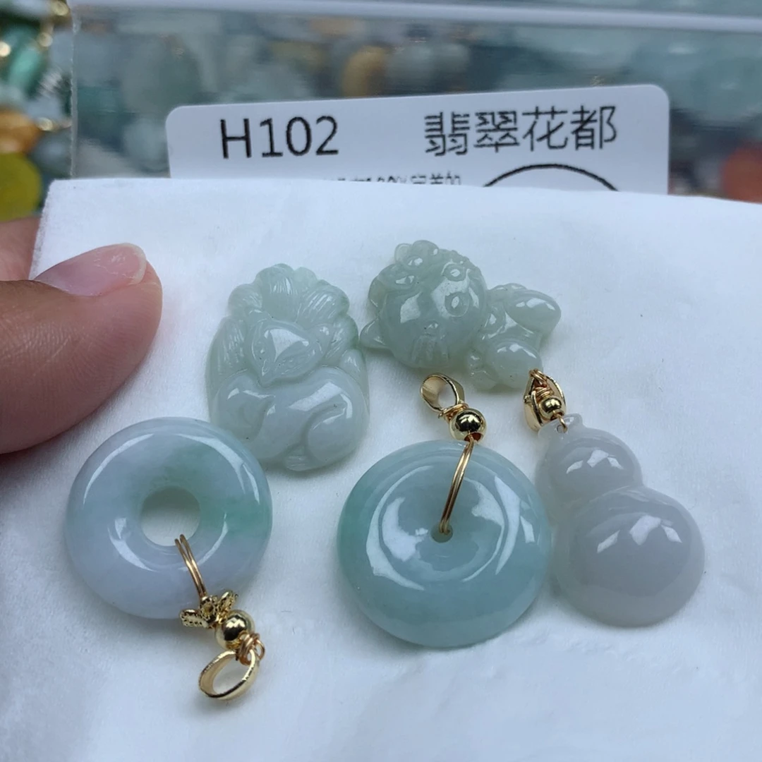 翡翠颈饰未镶嵌翡翠