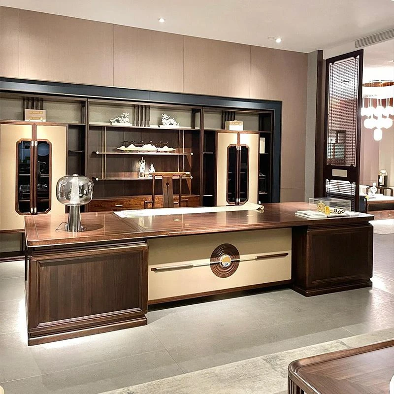 新中式北美黑胡桃木老板桌办公桌2024新款实木大班台办公室总裁桌