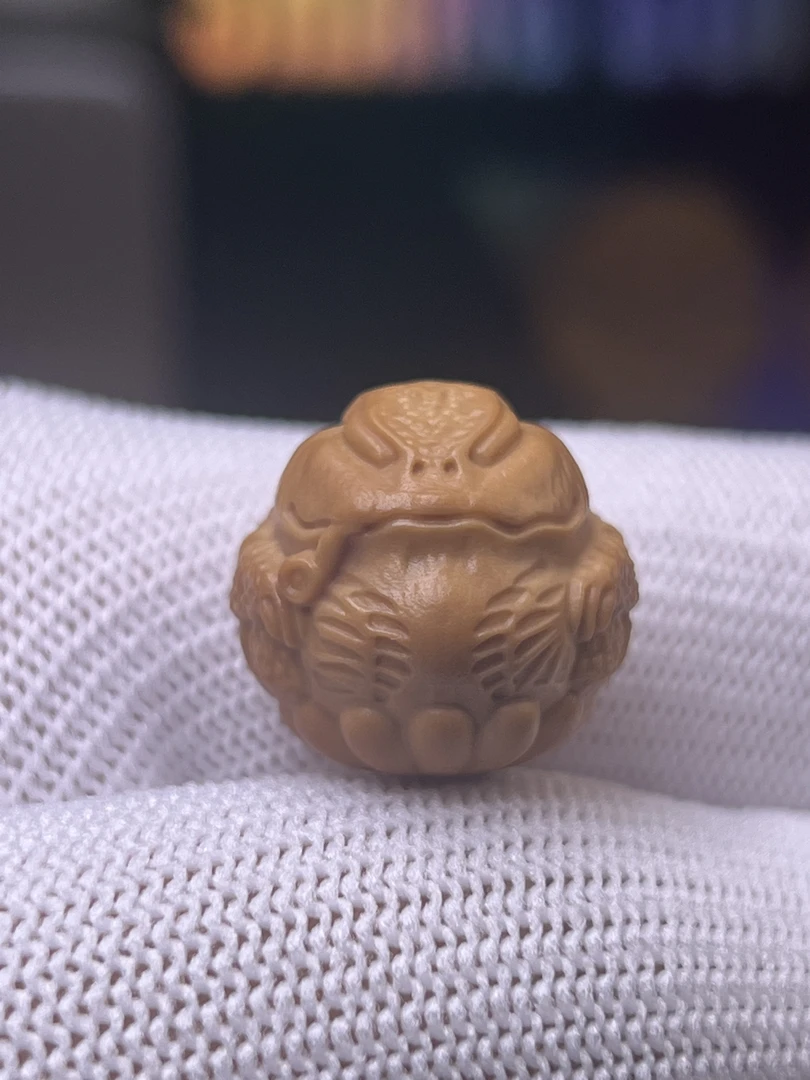 17➕18左右烟斗金蝉猴头核桃（有正常封口线）