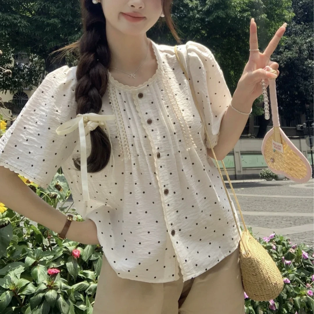 棉麻波点圆领泡泡袖衬衣女