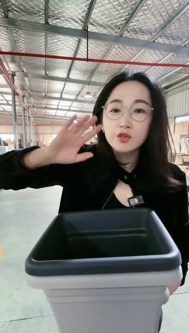 【闪购商品】塑料霍伦球根方盆混色4只