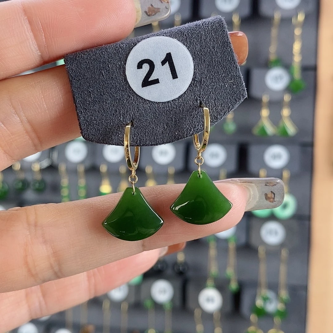 和田玉耳饰18K金镶嵌