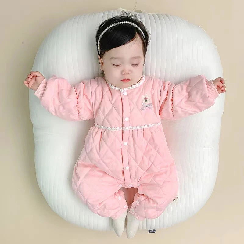 女宝宝秋冬装可爱连体衣加绒薄棉棉衣冬季婴儿衣服满月百天爬爬服
