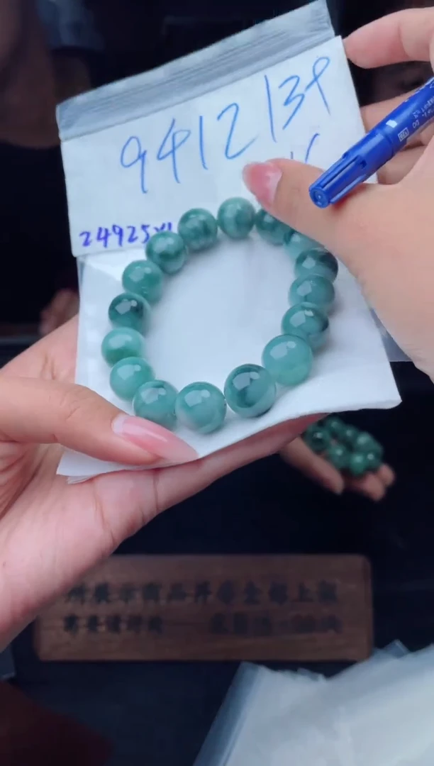 【闪购商品】定制翡翠未镶嵌珠串