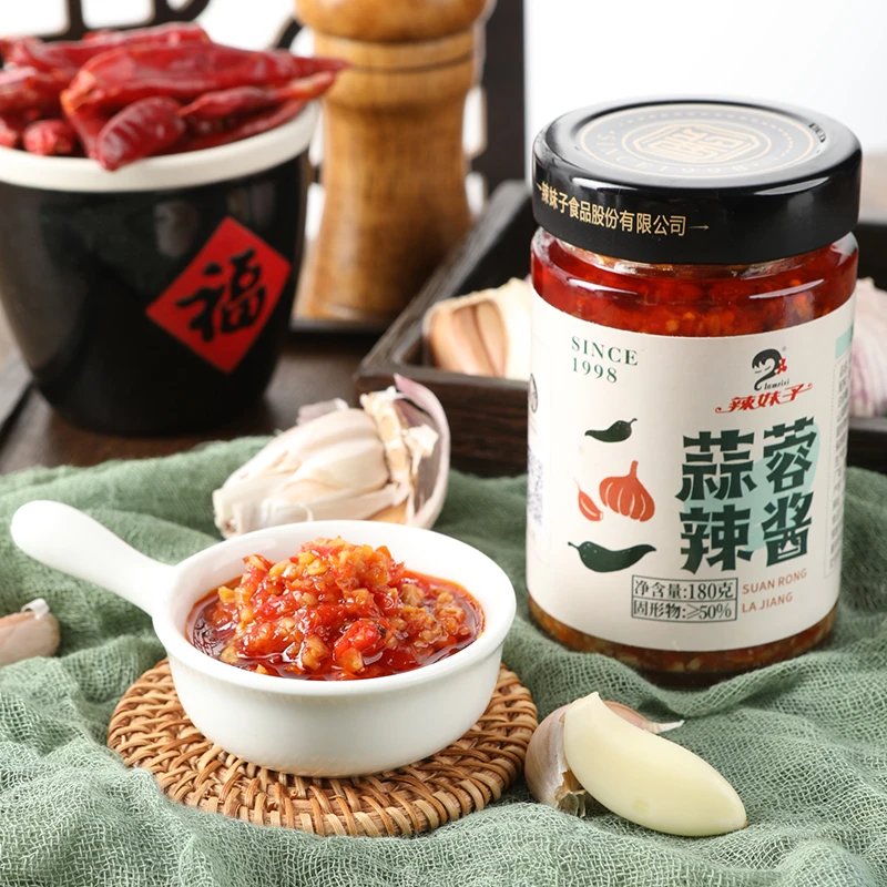 辣妹子特产蒜蓉辣椒酱剁辣椒香辣酱微辣拌面下饭即食笋1g