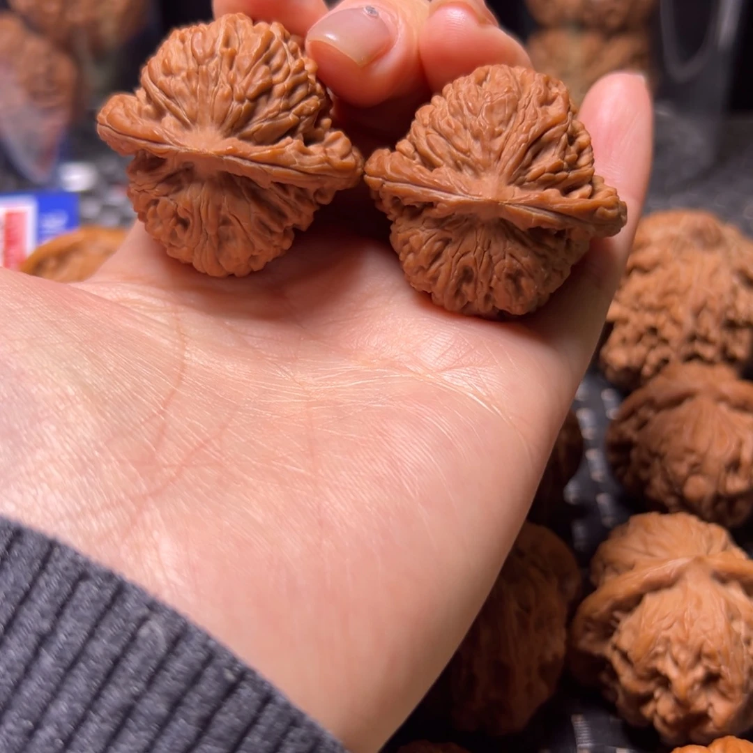 文玩核桃吊坠39汗高楼全