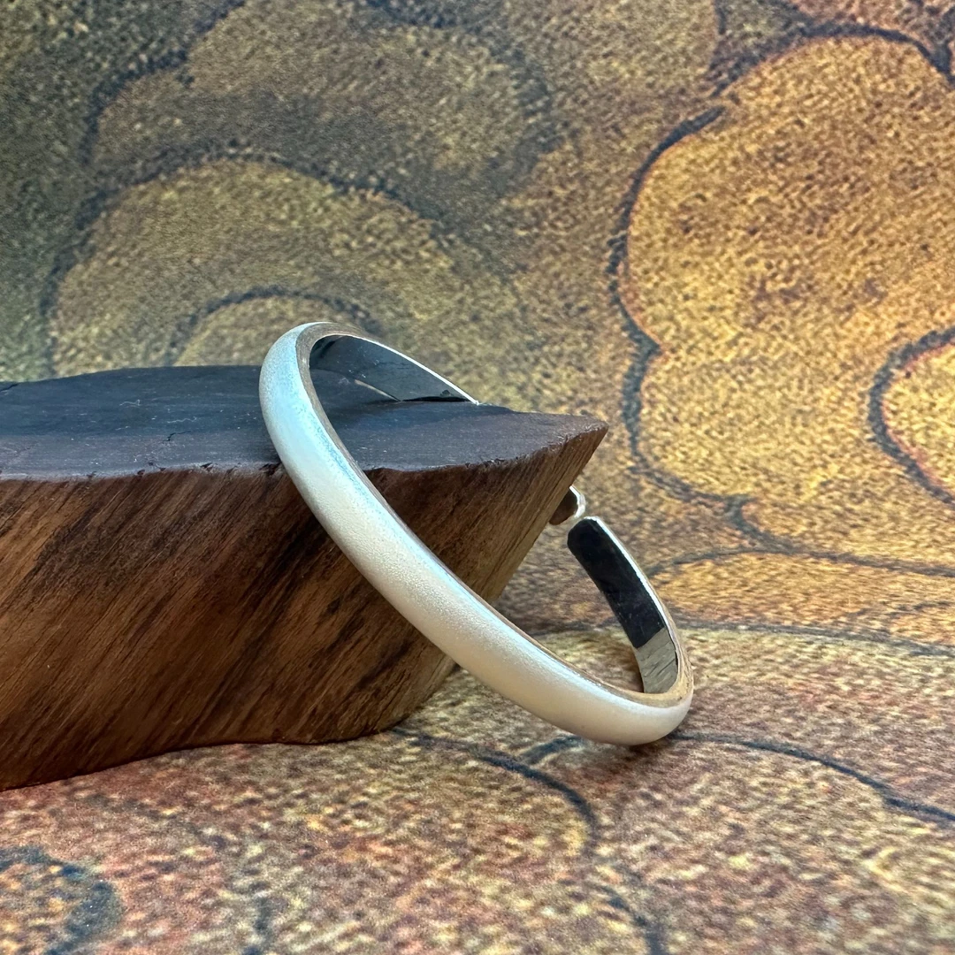 济银 足银银制品 足银999素圈古法手镯纯银贵妃镯经典百搭实心