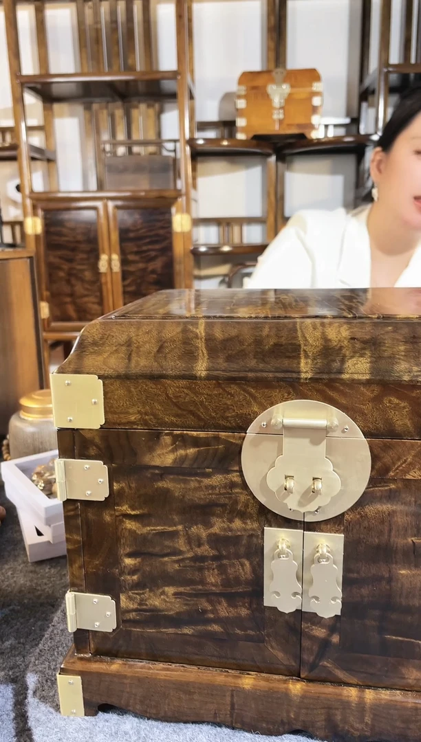 【闪购商品】阴沉木木艺金丝楠木小叶桢楠阴沉乌木官皮箱