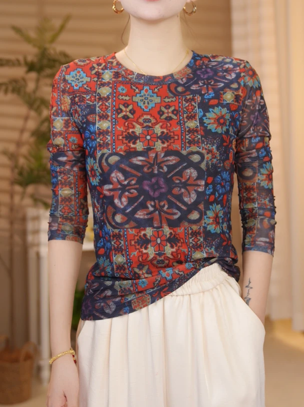 民族风早秋新款高级感气质显瘦百搭圆领女士宽松时尚网纱印花上衣