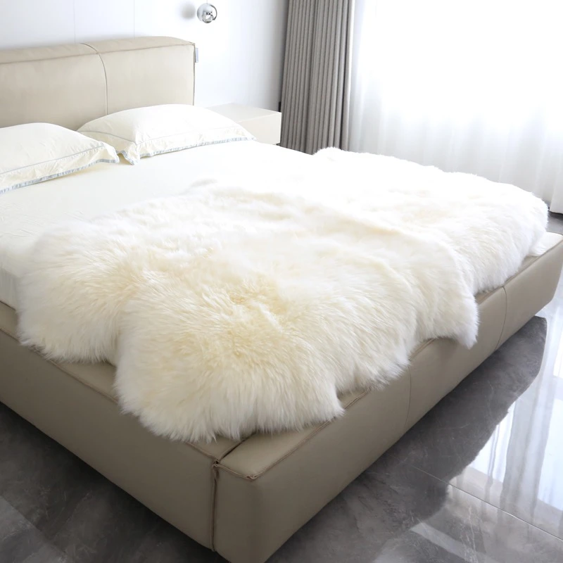 4张羊皮拼接家用羊毛床毯羊毛地毯卧室客厅地垫皮毛一体榻榻米垫