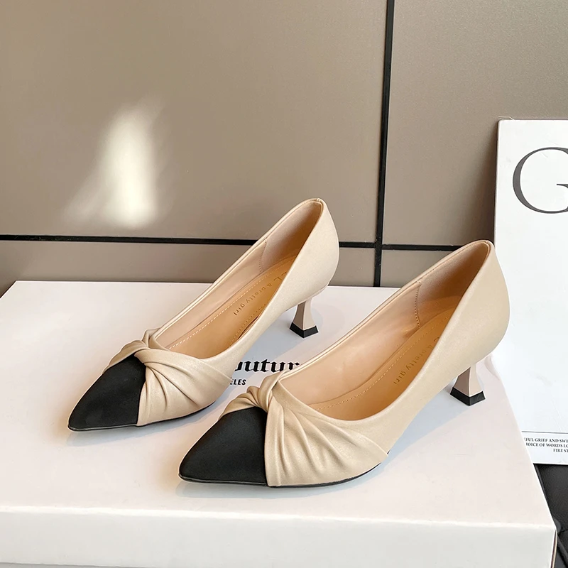 紫幻玲珑胖MM加肥加宽高跟鞋细跟尖头女单鞋加宽肥大码女鞋41浅口