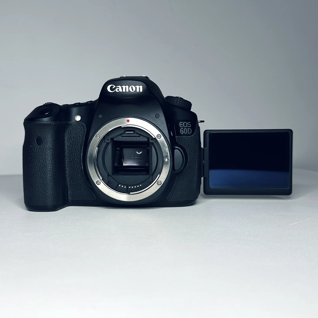 9新 Canon/佳能 60d 套机18-200镜头 拍鸟摄月 经典款单反相机