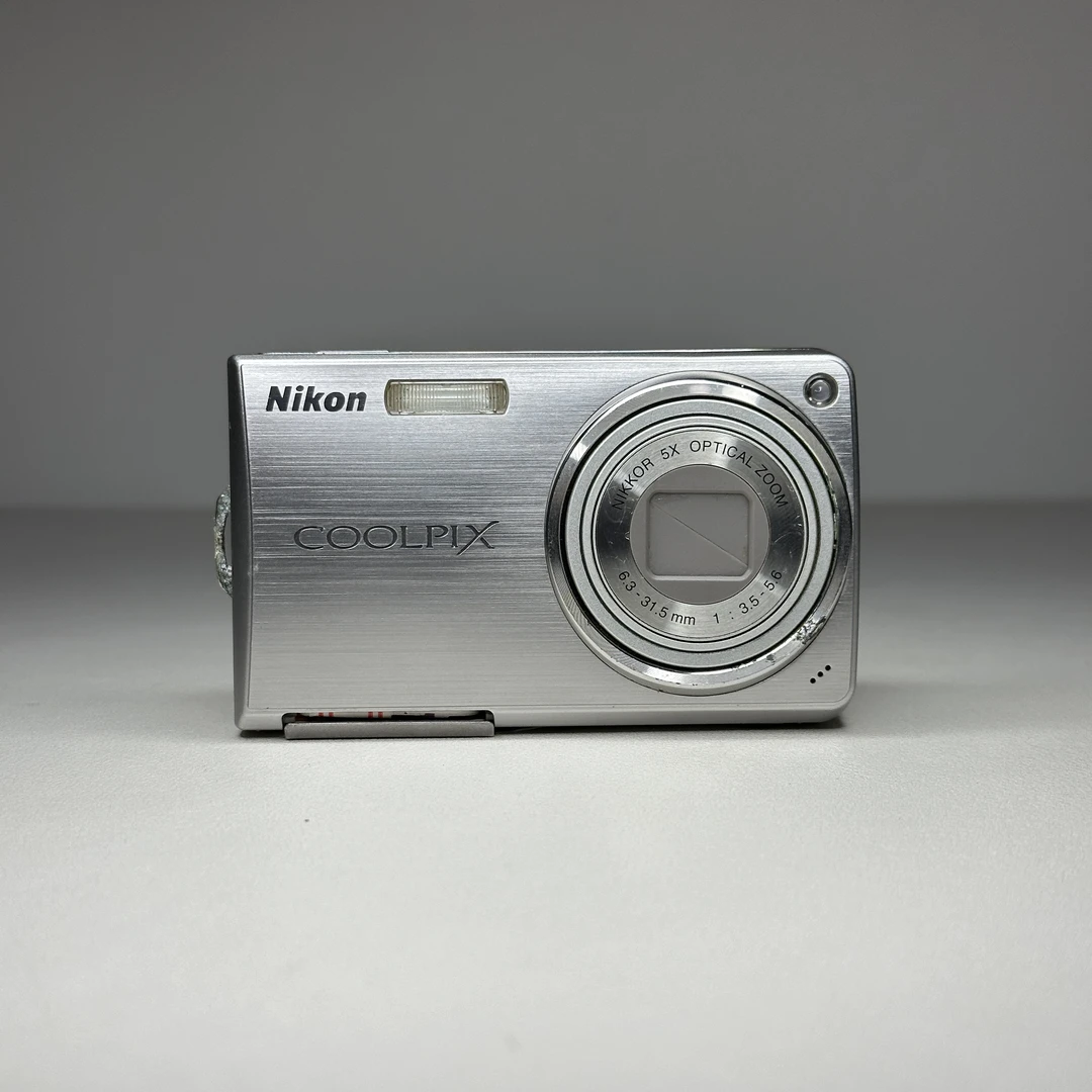 9新 Nikon/尼康 s550 热门人像爆款 懂货直接搂微瑕