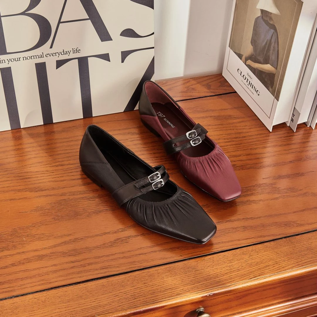 2024秋季新款复古百搭软底圆头平底低跟浅口真皮单鞋女S528