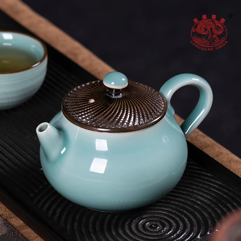 龙泉青瓷茶壶单壶家用手工中式陶瓷宋韵仿古跳刀大容量过滤泡茶壶