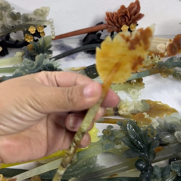 蛇纹石玉发饰未镶嵌