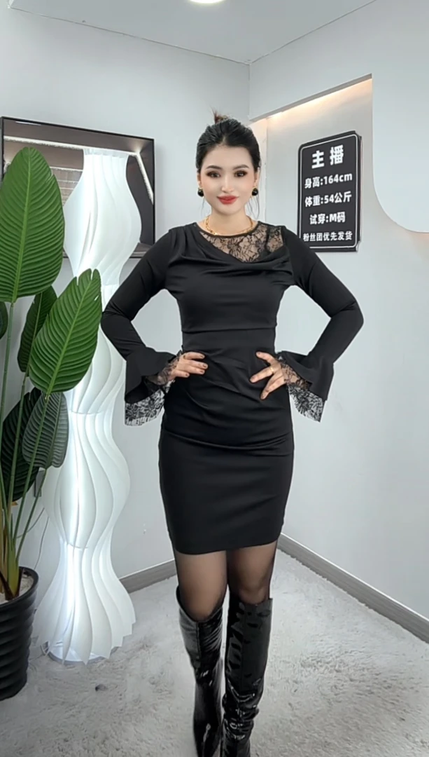 辣妹连衣裙蕾丝喇叭袖时尚名媛必备款