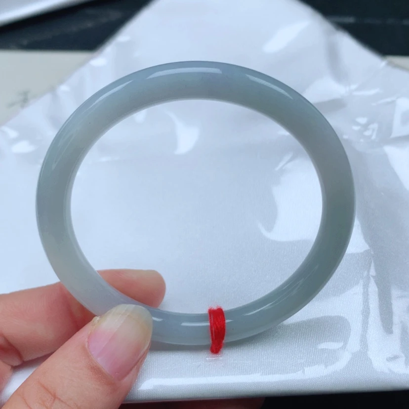 【闪购商品】翡翠手镯未镶嵌皮**麻