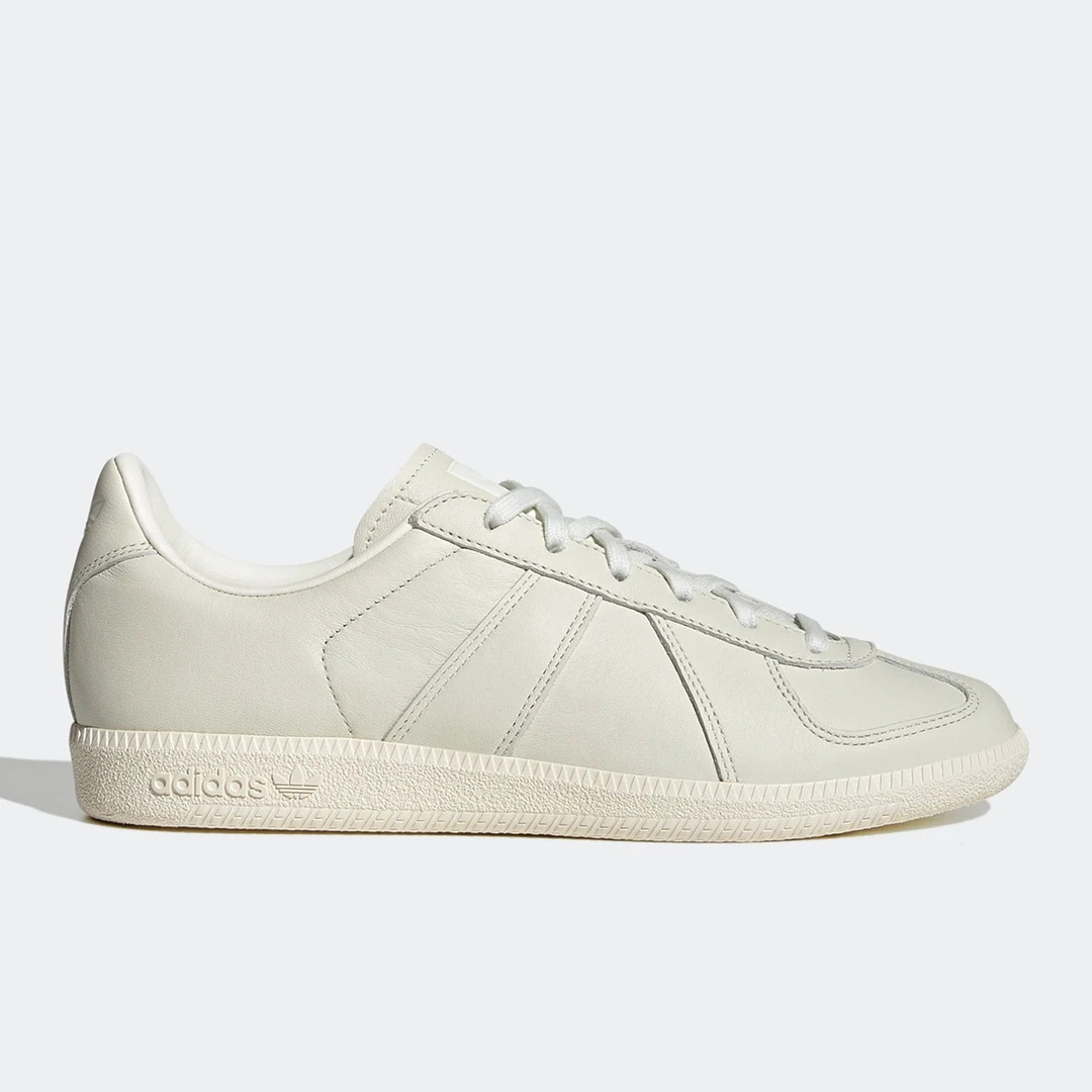 Adidas/阿迪达斯正品三叶草男女运动休闲健身复古板鞋HP5516