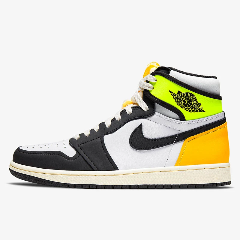 Nike/耐克正品 Air Jordan 1 男女运动高帮板鞋 555088-118