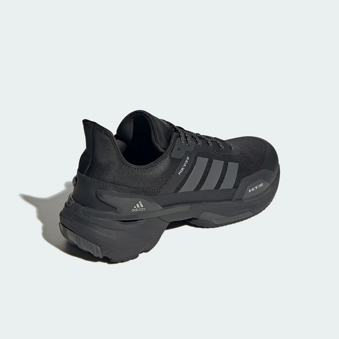 Adidas/阿迪达斯正品新款男女运动透气系带厚底跑步鞋IE3221