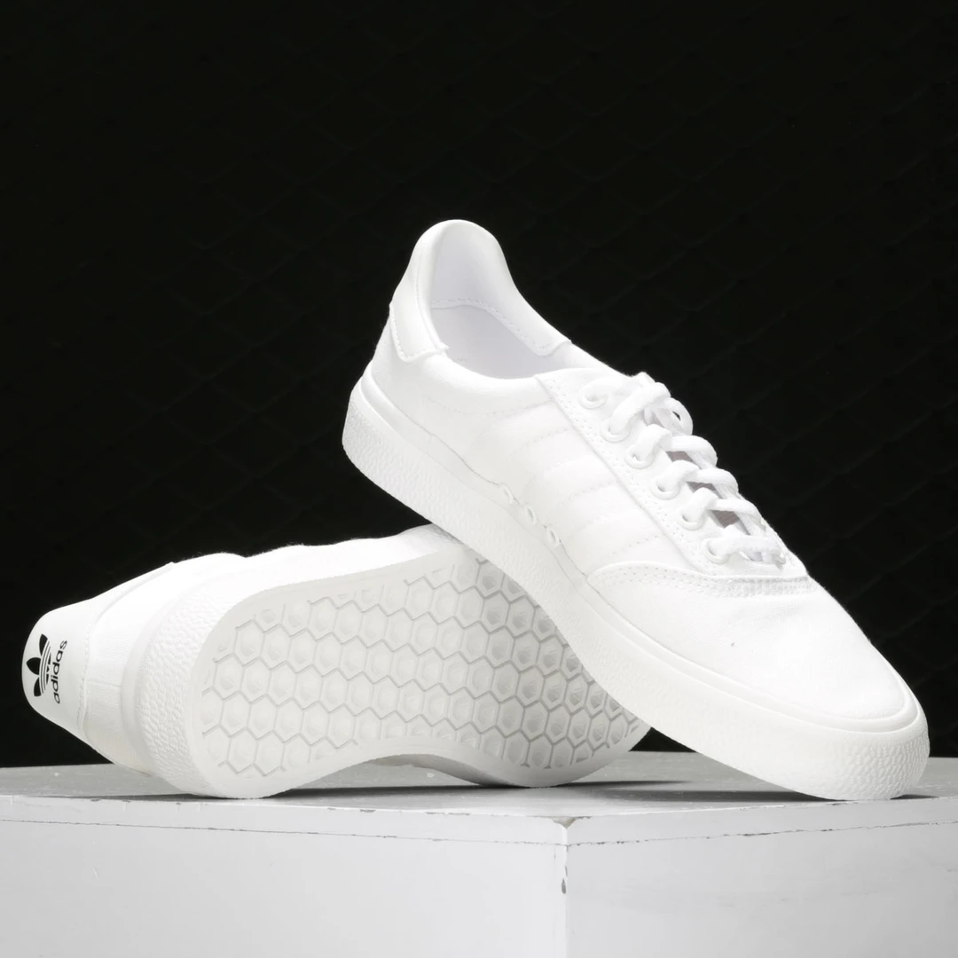 Adidas/阿迪达斯透气3MCVulc男女低帮轻便舒适帆布休闲板鞋B22705