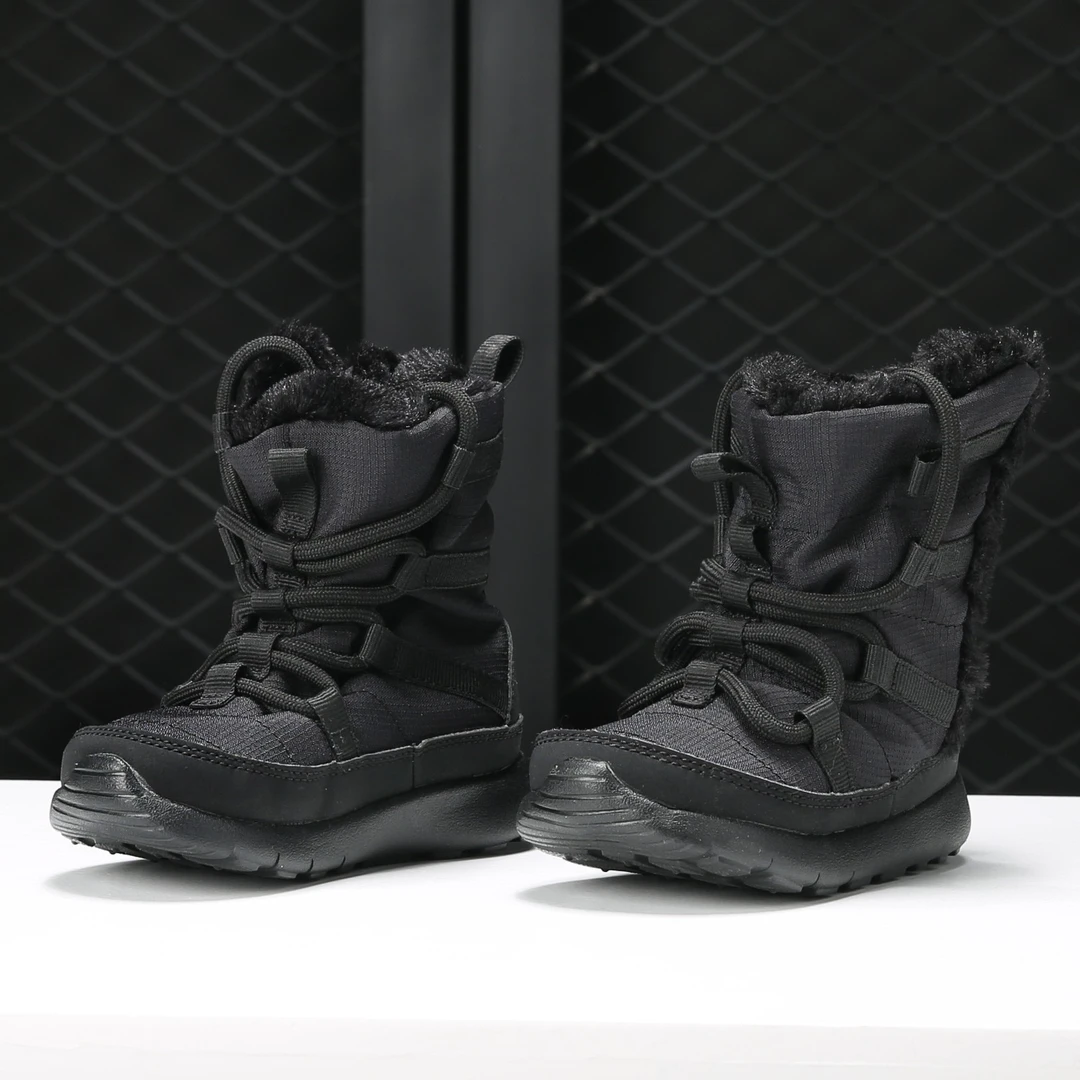 Nike/耐克正品 ROSHE ONE婴童运动棉鞋雪地靴 807760-001