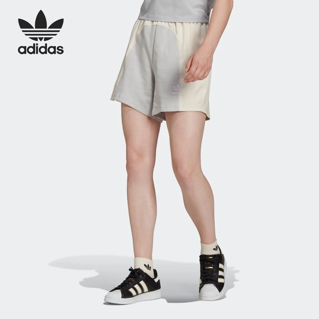 Adidas/阿迪达斯正品2022夏季三叶草拼接女子运动短裤HC7038